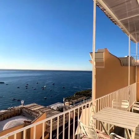 Διαμέρισμα Queen View - No Kitchen